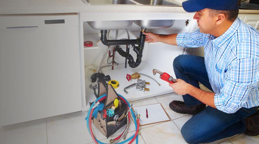 Professional emergency plumbing in Summit, AR